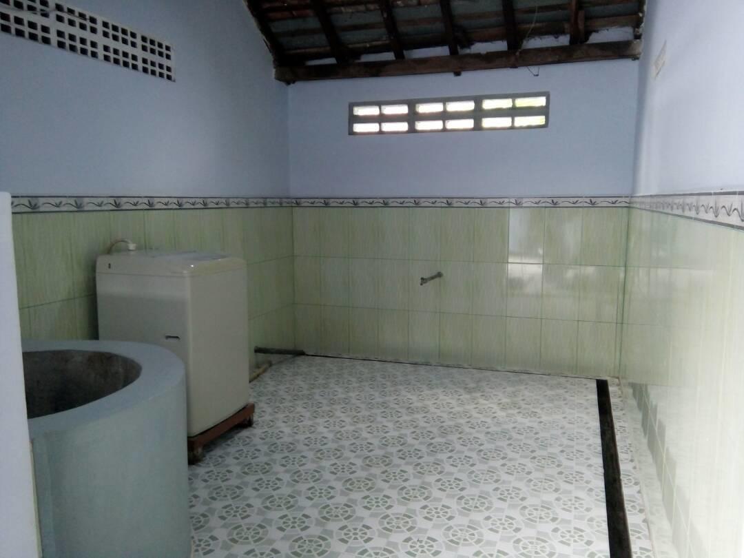 Rembulan Guest House Jombang Buitenkant foto