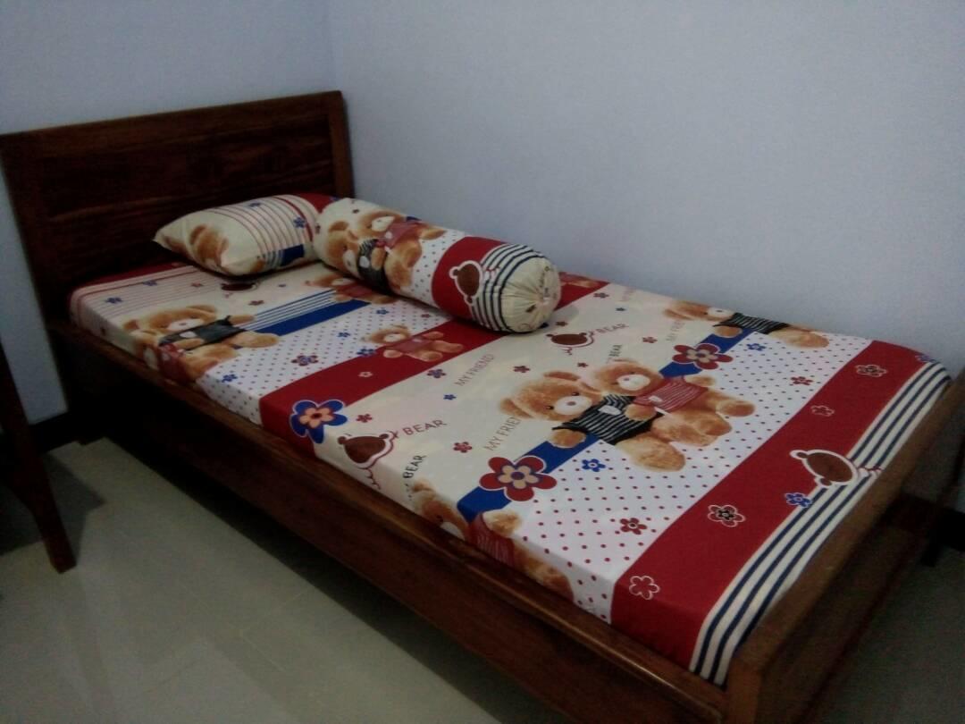 Rembulan Guest House Jombang Buitenkant foto